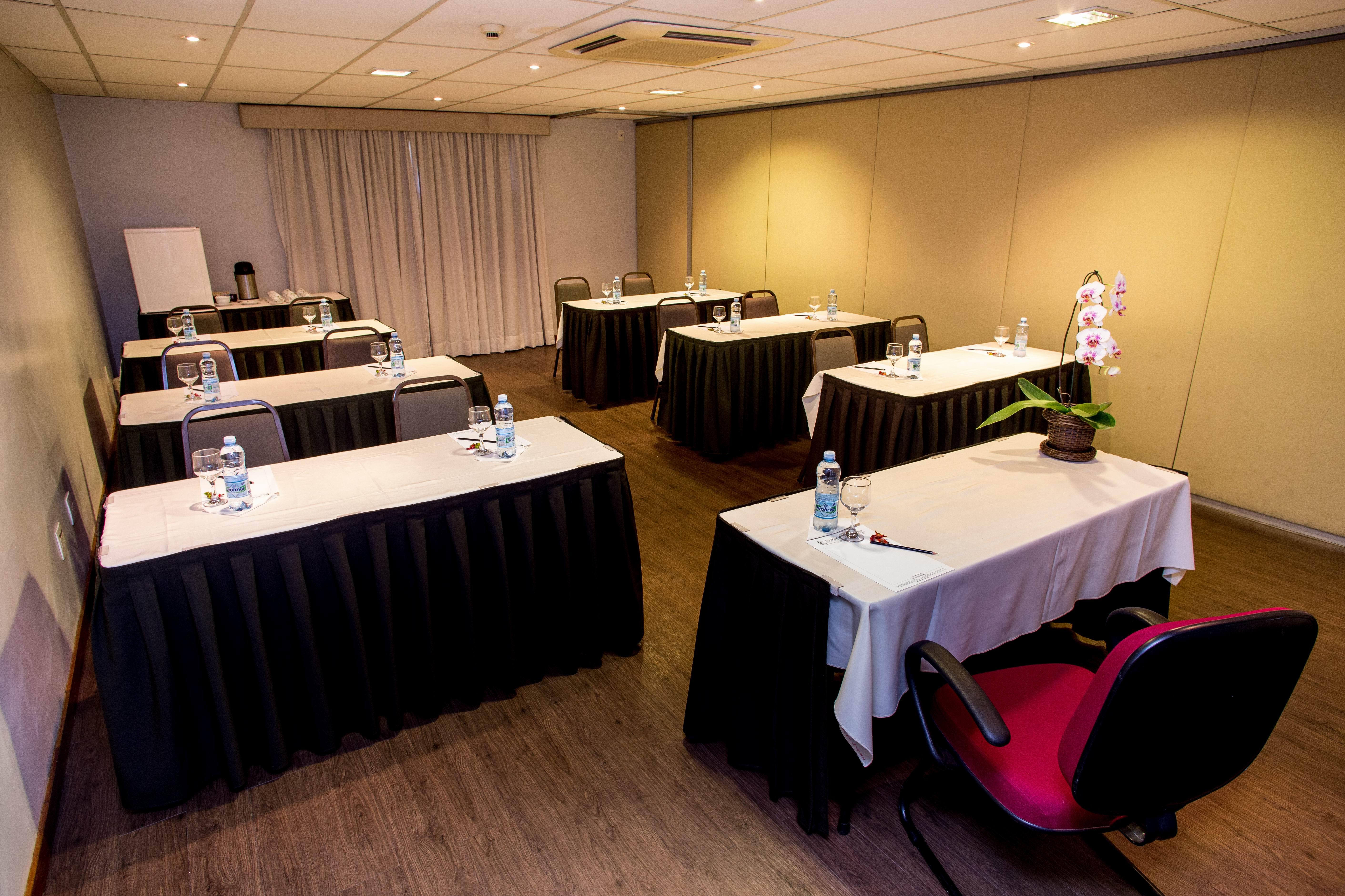Hotel Golden Park Campinas Viracopos By Nacional Inn Kültér fotó